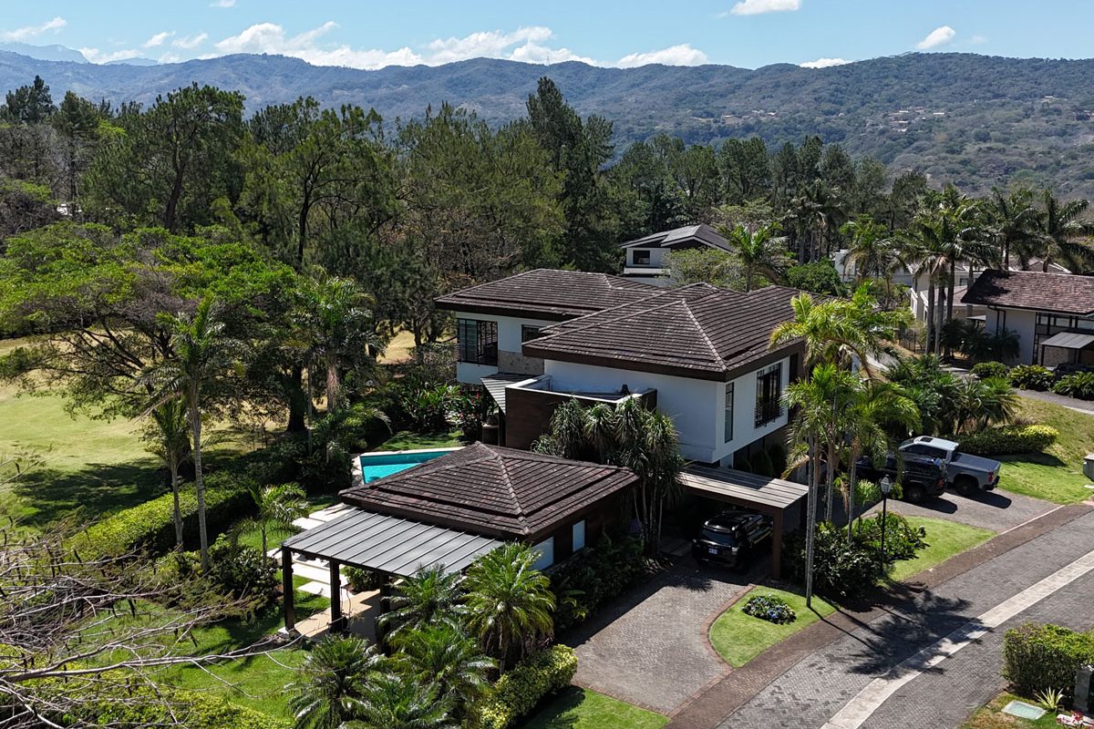 casa-bajo-par-9-34