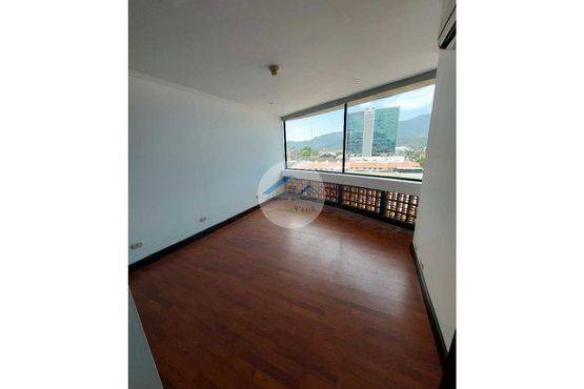 eyJidWNrZXQiOiJzdGF0aWN3Iiwia2V5IjoiaW5tdWVibGVzXC9nX3NlX3ZlbmRlX2FwYXJ0YW1lbnRvX2FtcGxpb19lbl8xNjgzMjA1ODM0LTgyMThfMjExLmpwZyIsImVkaXR