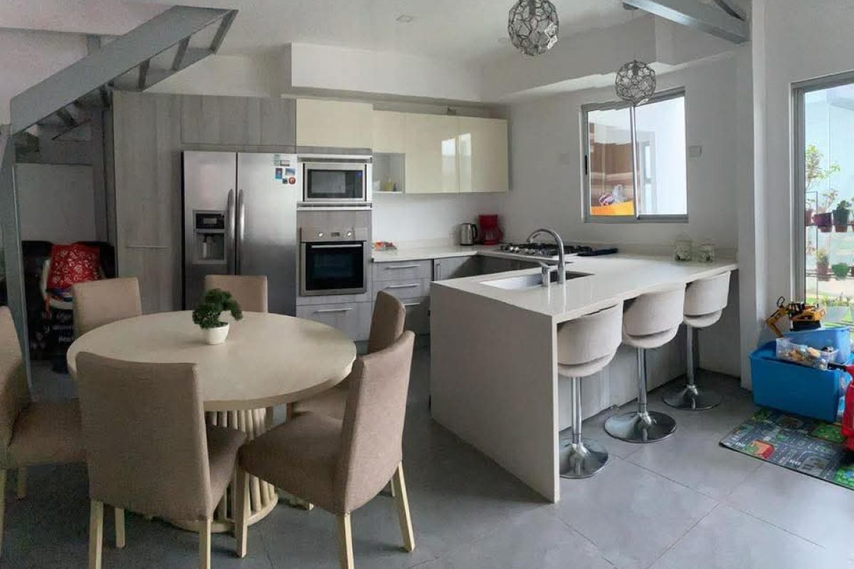 f24cf544-8b82-4d54-be8d-d8ac3febeb43