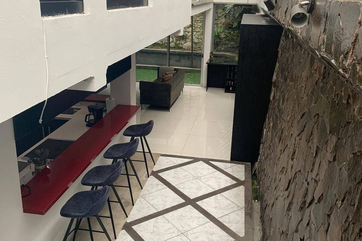 u1620-WhatsApp-Image-2025-10-02-at-9.16.09-PM-1