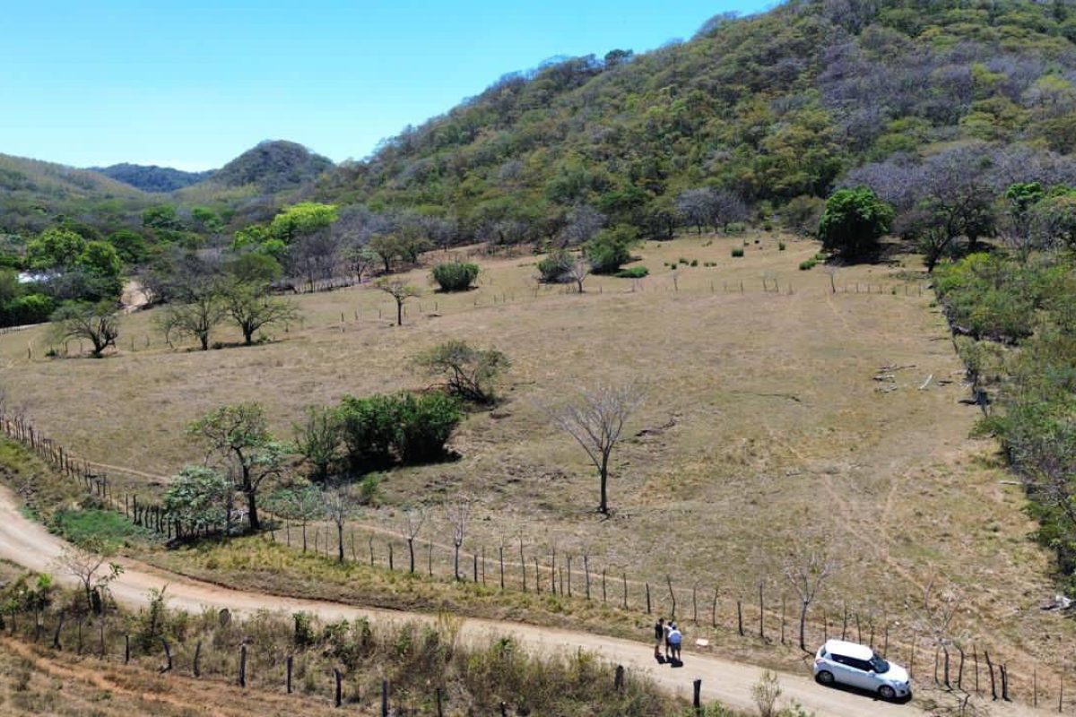 u1620-WhatsApp-Image-2025-10-02-at-9.18.38-PM