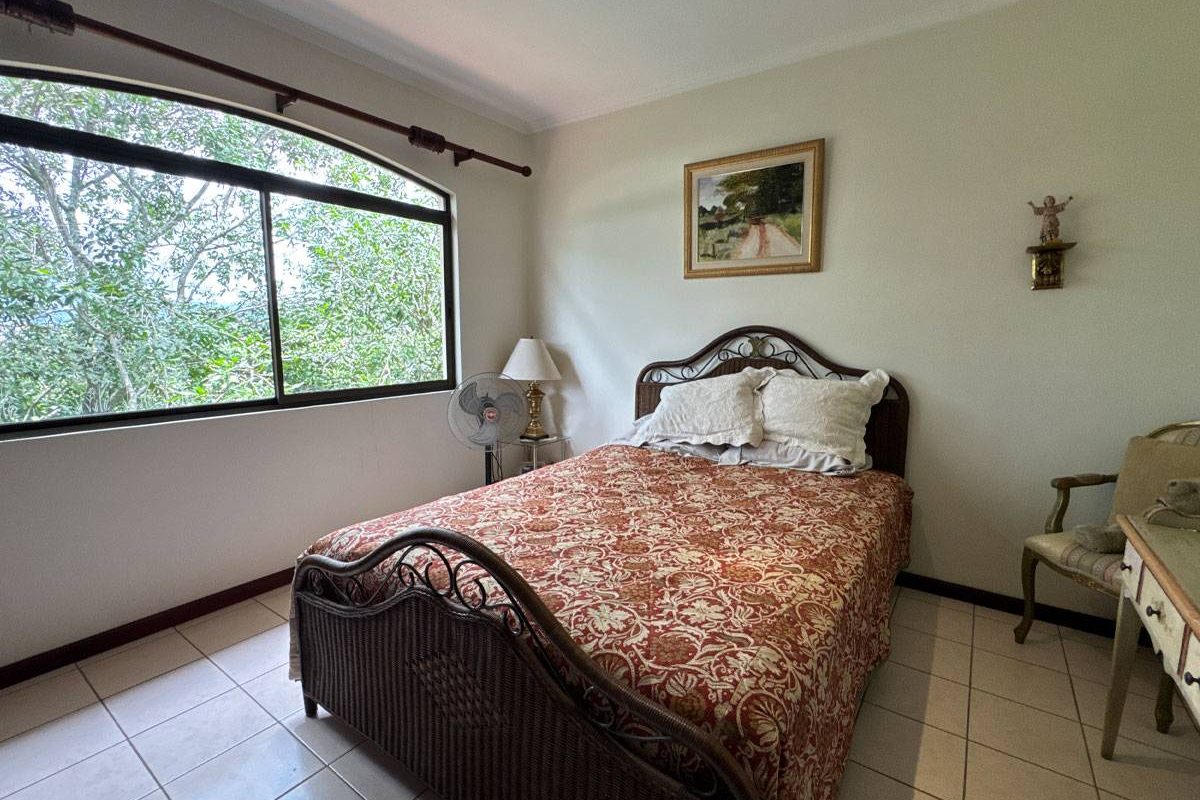 u74-casa-las-puertas-22-28