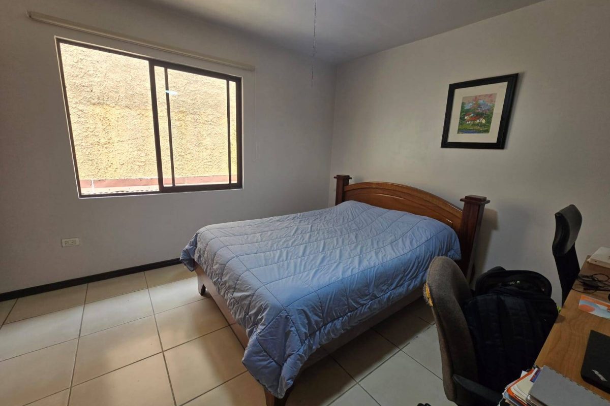 u984-WhatsApp-Image-2025-08-03-at-11.46.18-AM-1