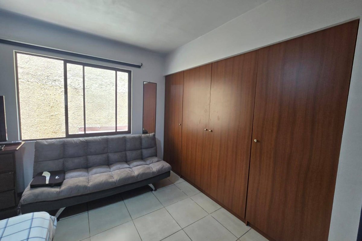 u984-WhatsApp-Image-2025-08-03-at-11.46.18-AM-2