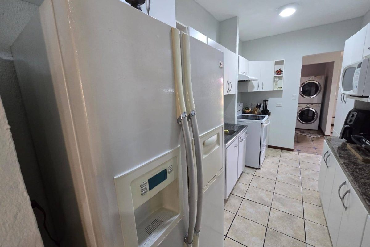 u984-WhatsApp-Image-2025-09-29-at-2.52.41-PM-2