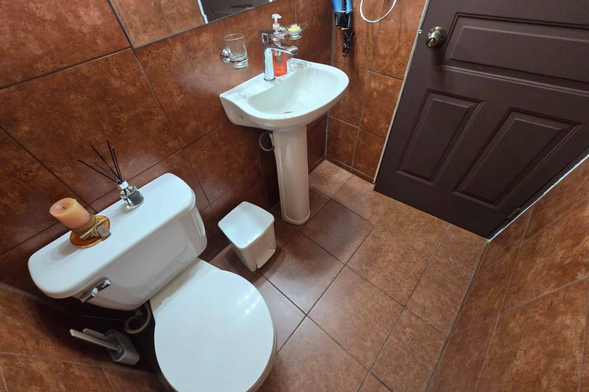 u984-WhatsApp-Image-2025-09-29-at-2.52.44-PM-5