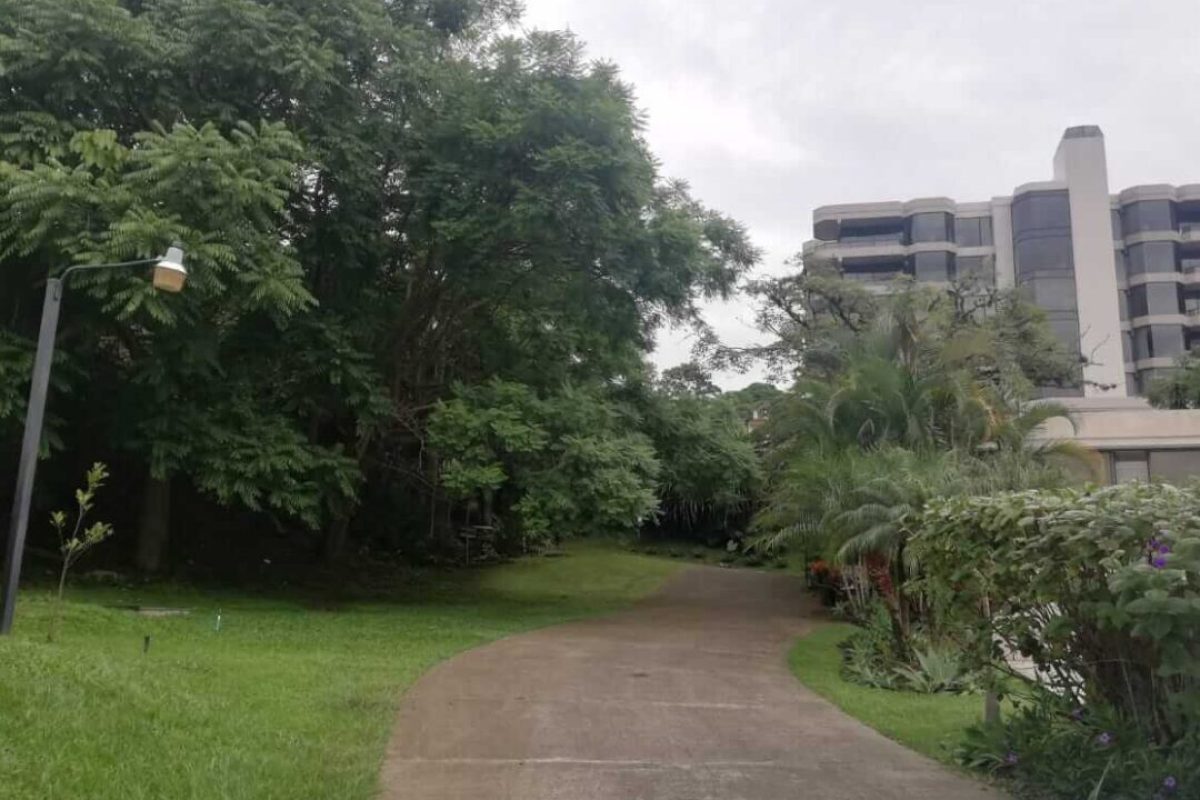 venta-apartamento-condominio-vistas-de-mayorca-bello-horizonte-escazu-premier-propiedades-16-1240x720-1