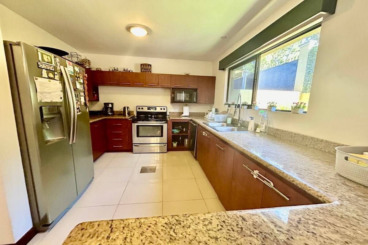 venta-vende-casa-condominio-jardin-pinares-curridabat-monica-lopez-keller-williams50